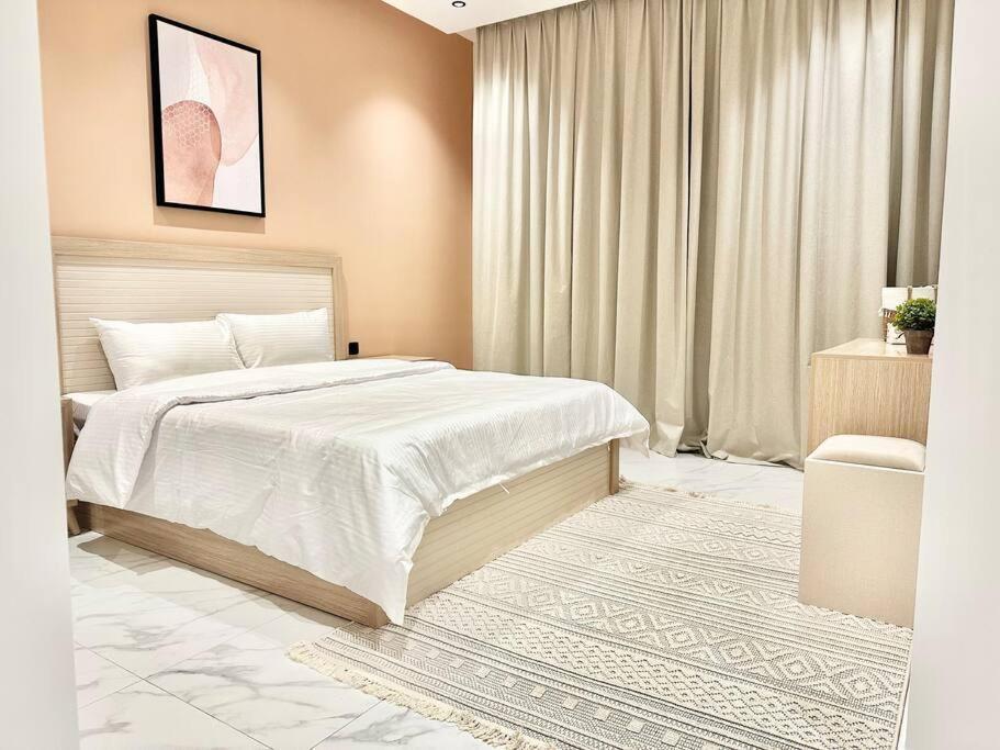 Kameil 3 Bedroom Self Entry دخول ذاتي *